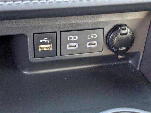 Certified 2024 Toyota Highlander XLE image 20