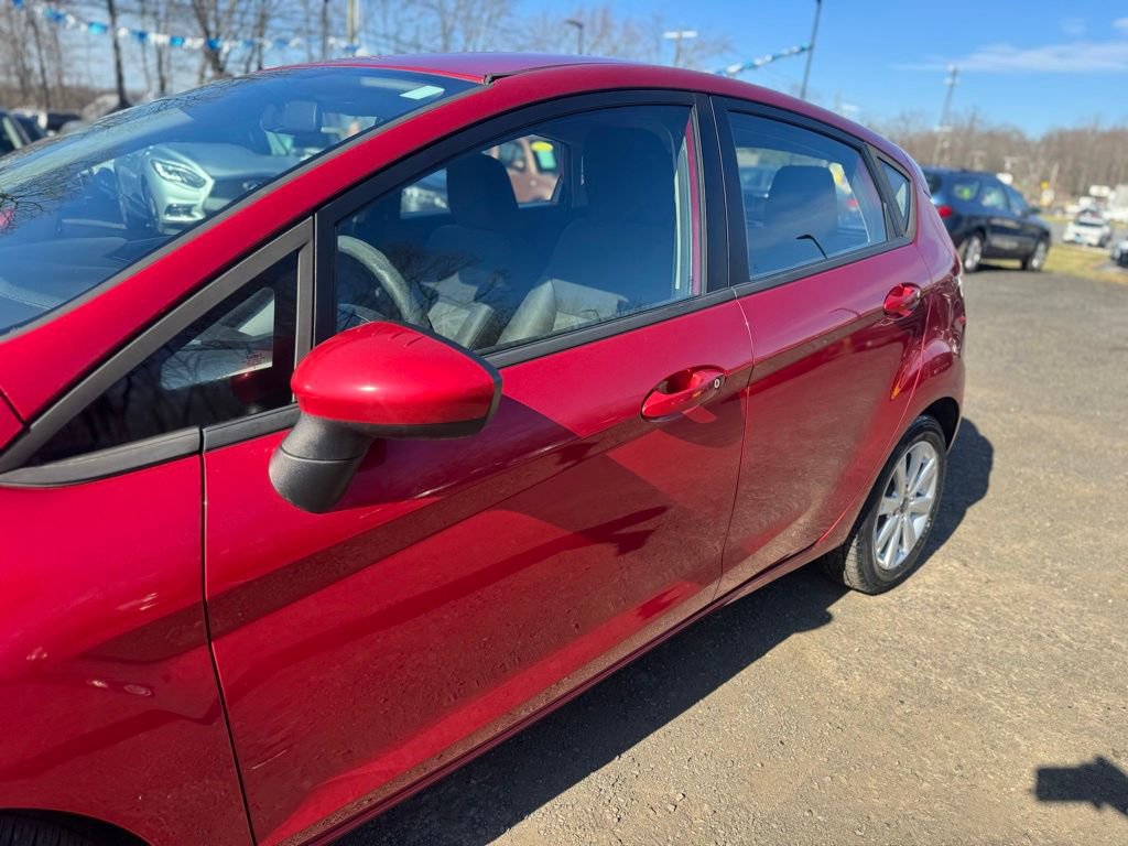 Used 2011 Ford Fiesta SE w/ 202A Rapid Spec Order Code image 10