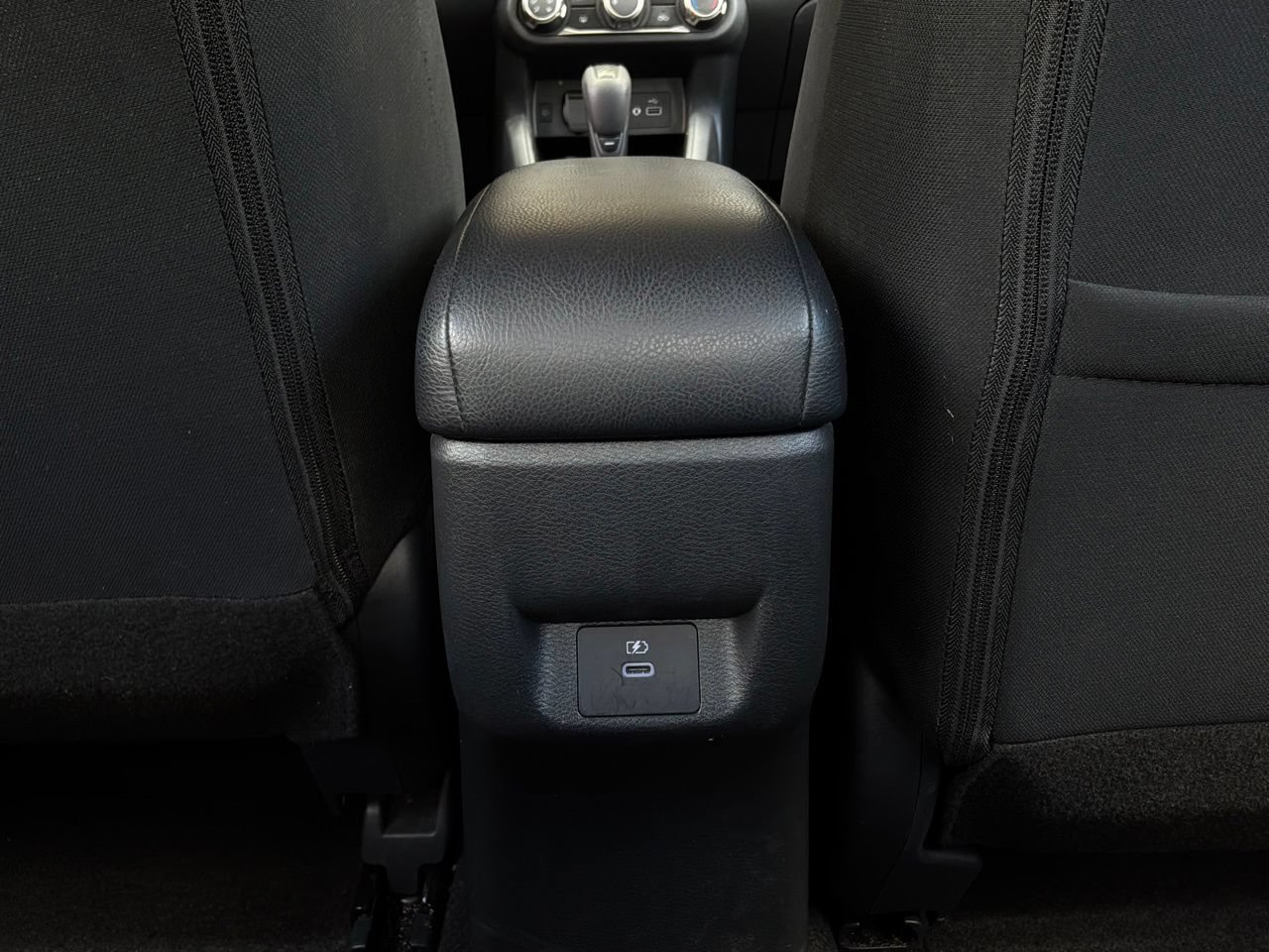 Used 2025 Nissan Versa SV FWD image 12