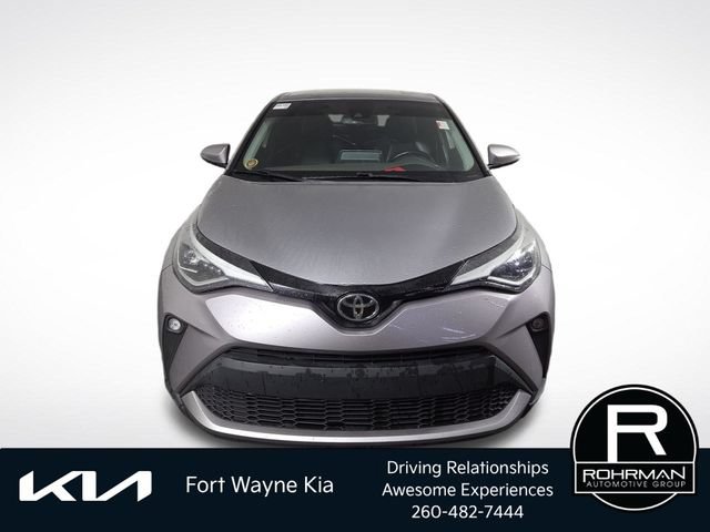 Used 2020 Toyota C-HR Limited FWD image 3