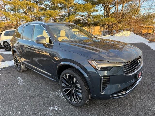 New 2026 Volvo XC90 B6 Plus w/ Protection Package Premier AWD/4WD image 1