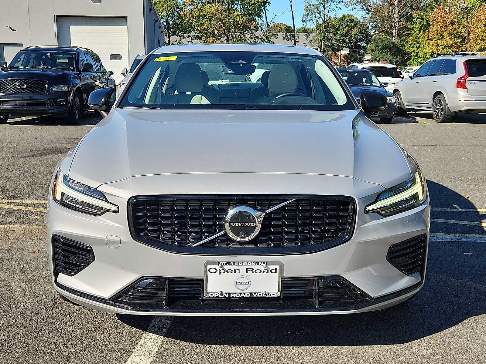 Certified 2024 Volvo S60 T8 Plus AWD/4WD image 2