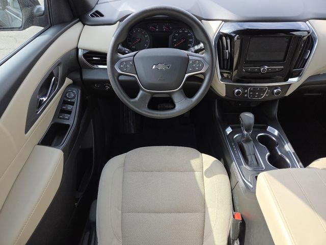 Used 2023 Chevrolet Traverse LS w/ Midnight/Sport Edition image 28