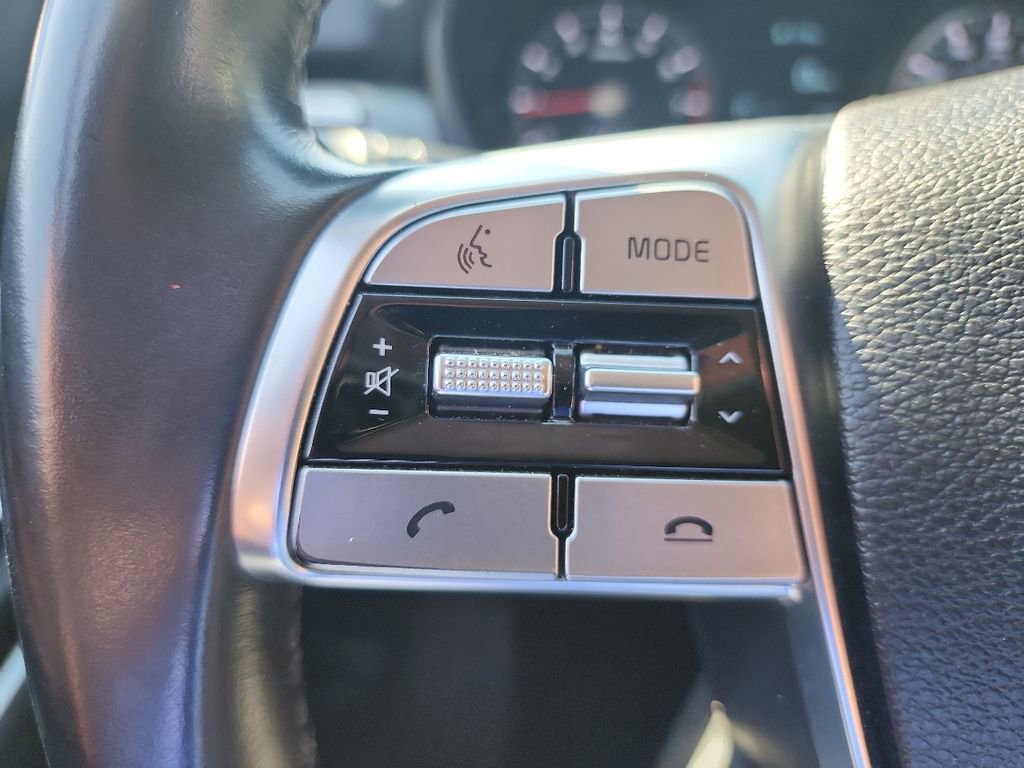 Used 2021 Kia Telluride LX image 17