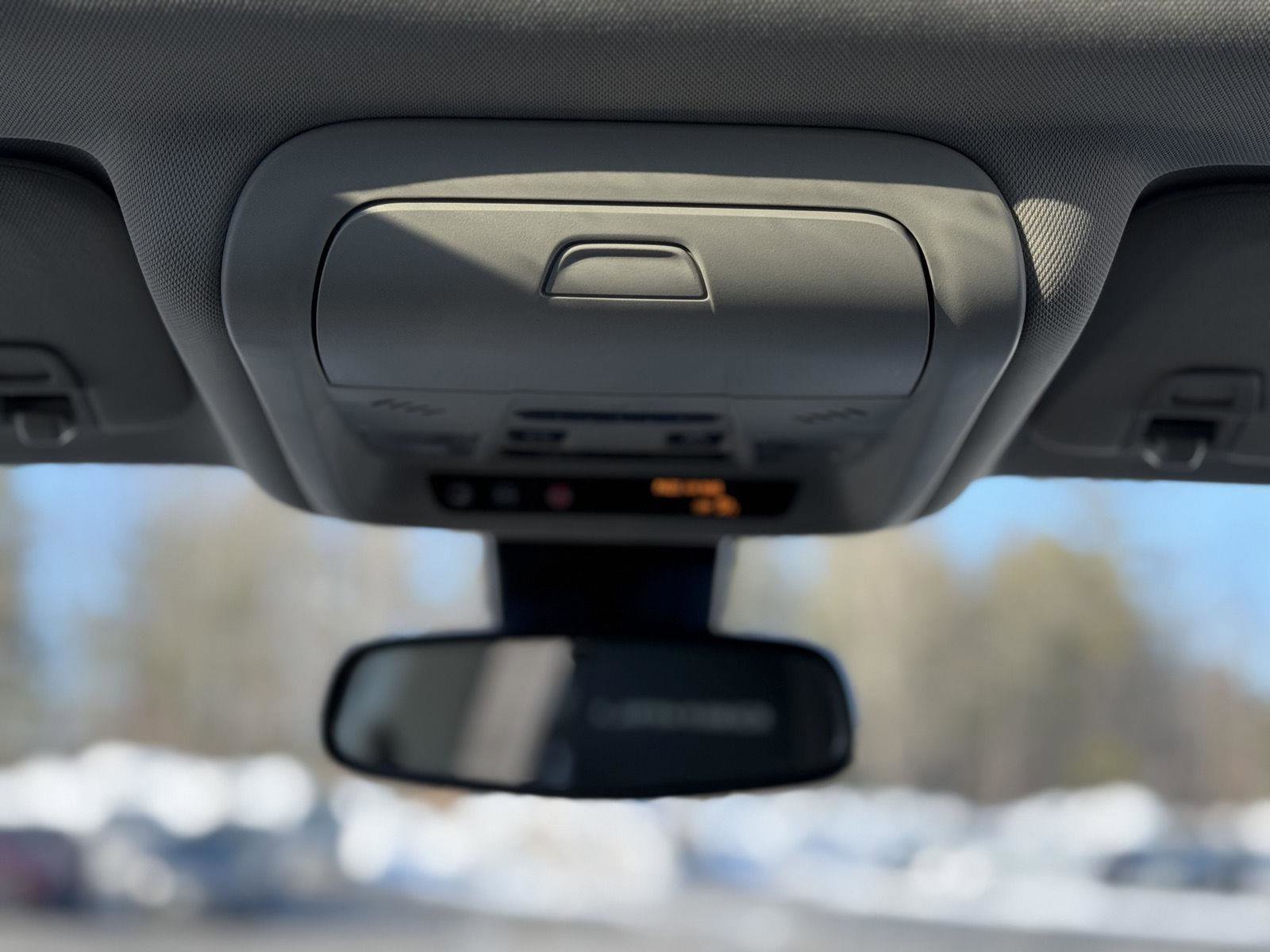 Certified 2024 GMC Terrain Denali w/ Denali Premium Package image 23