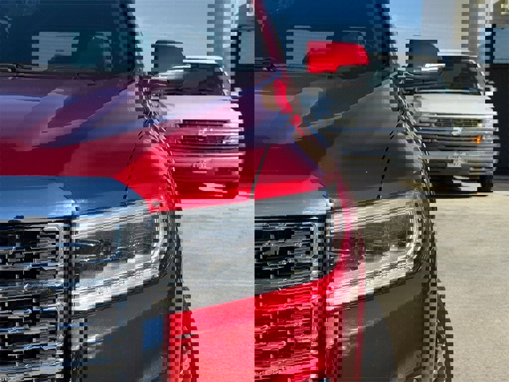 Used 2023 GMC Acadia Denali w/ Denali Ultimate Package image 3