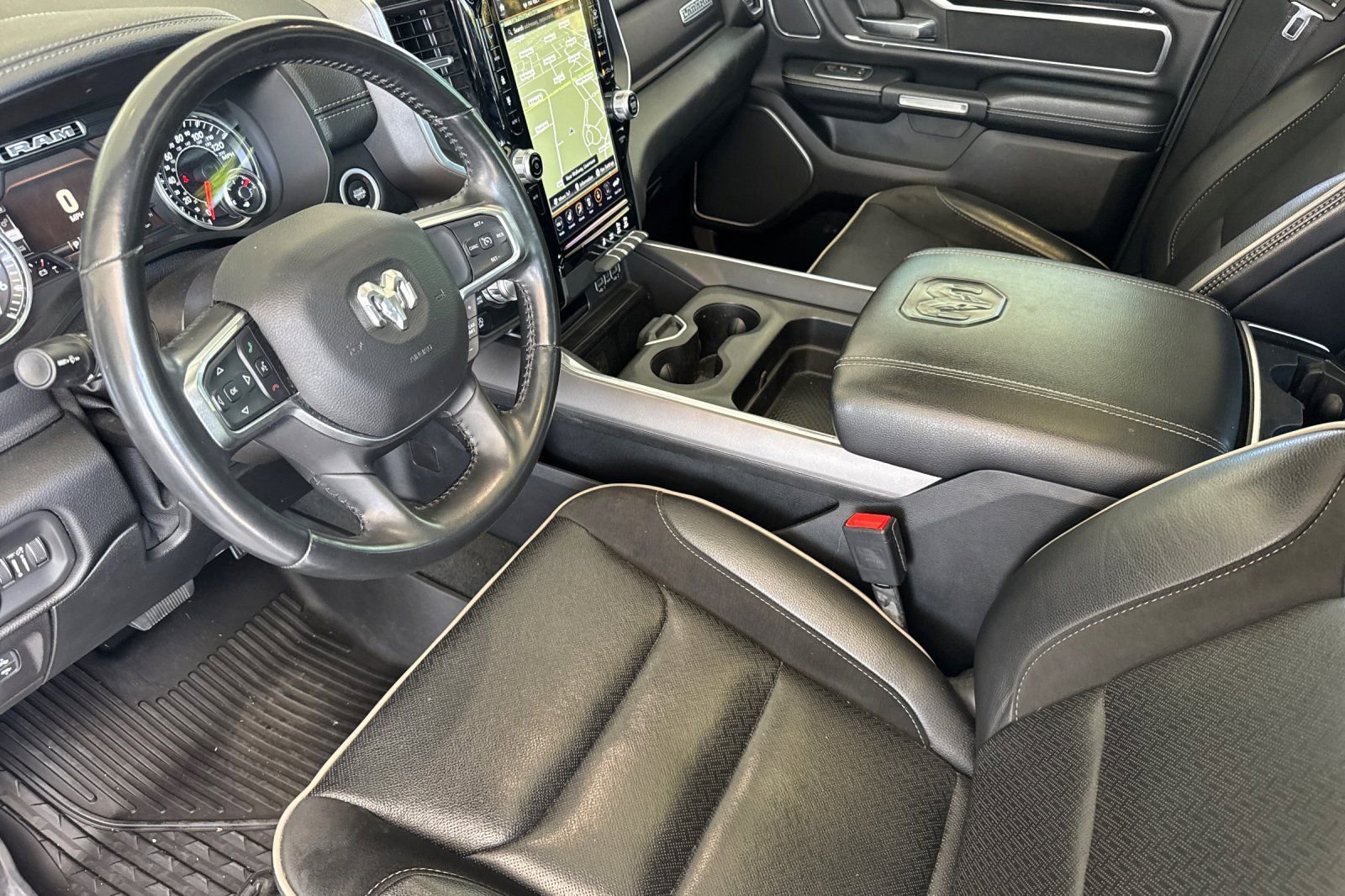 Used 2021 RAM 1500 Laramie AWD/4WD image 10
