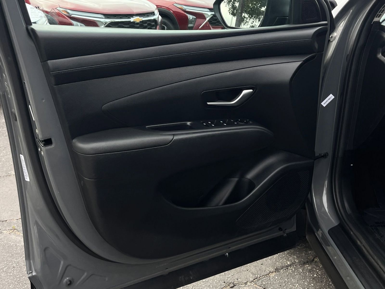 Used 2025 Hyundai Tucson SEL FWD image 18