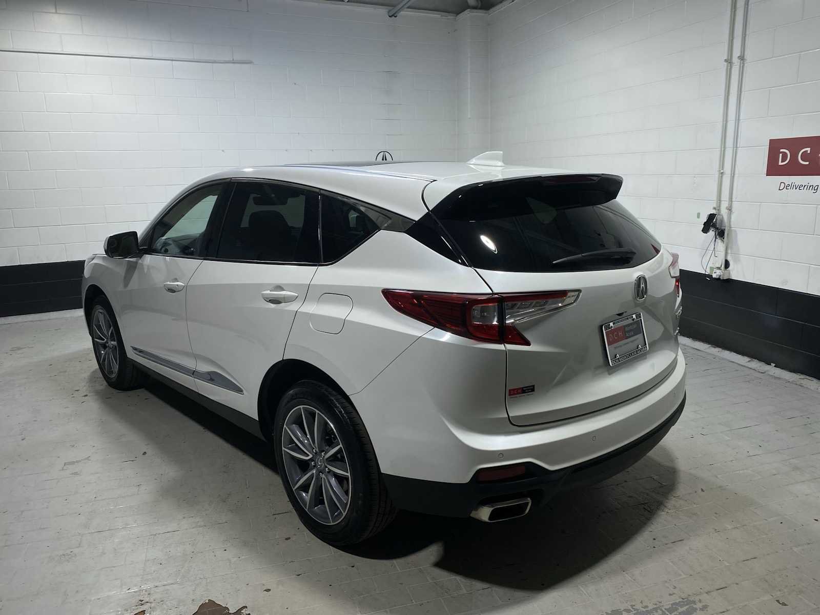 Used 2023 Acura RDX AWD w/ Technology Package image 4