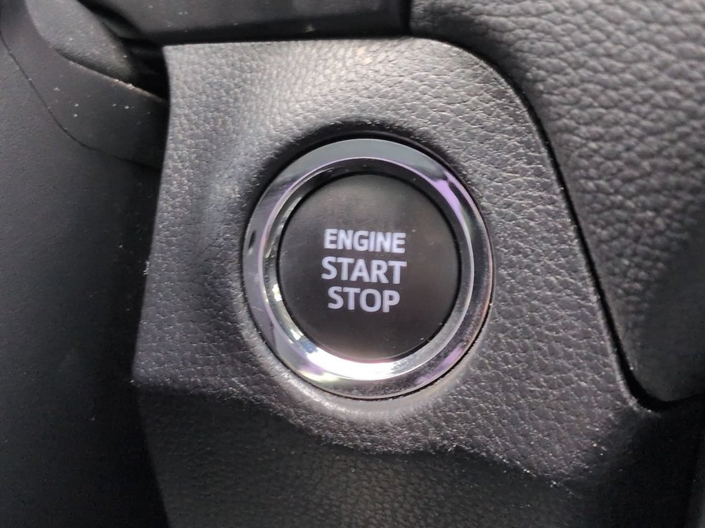 Used 2024 Toyota RAV4 XLE FWD image 26