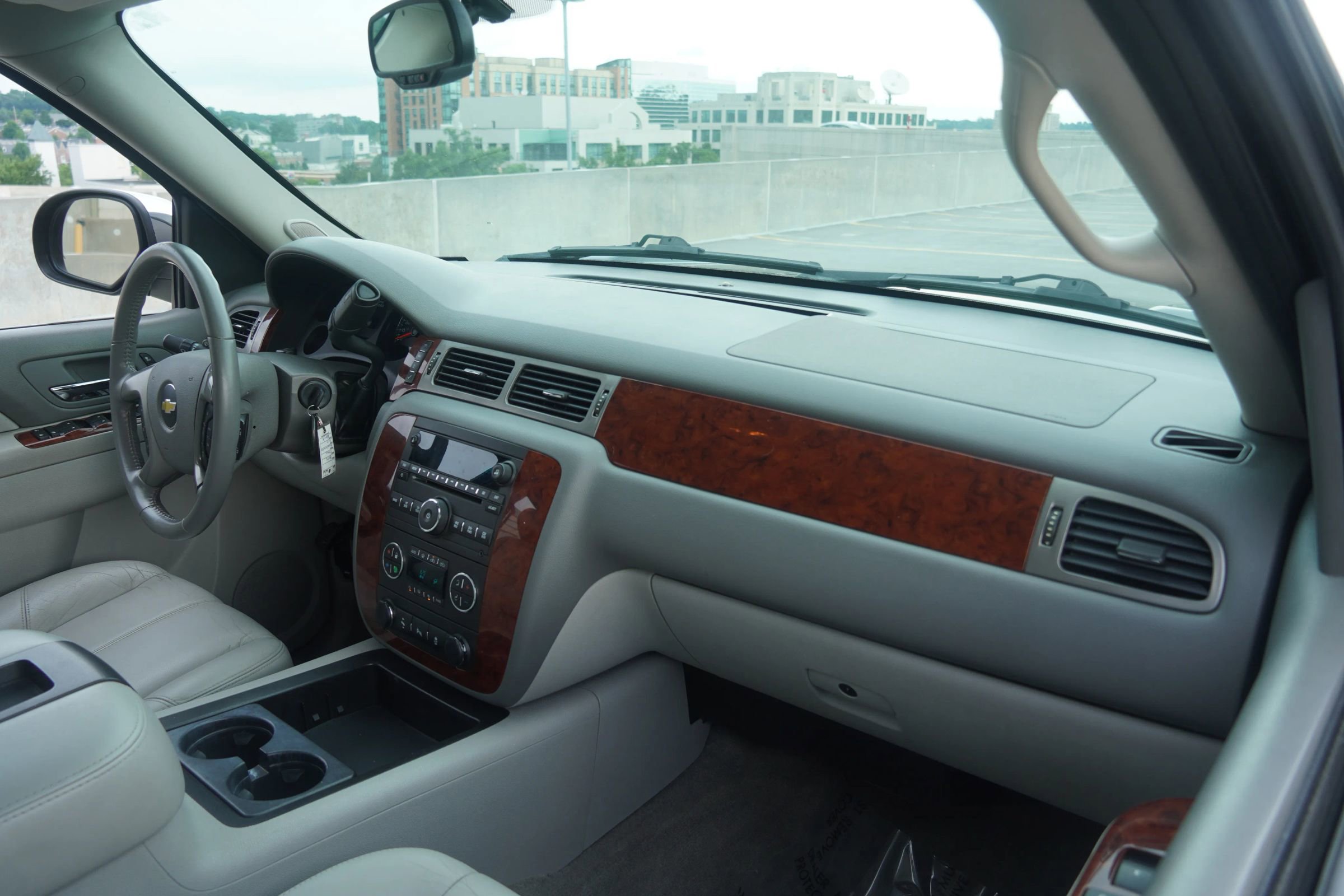 Used 2012 Chevrolet Avalanche LT w/ All-Star Edition image 39