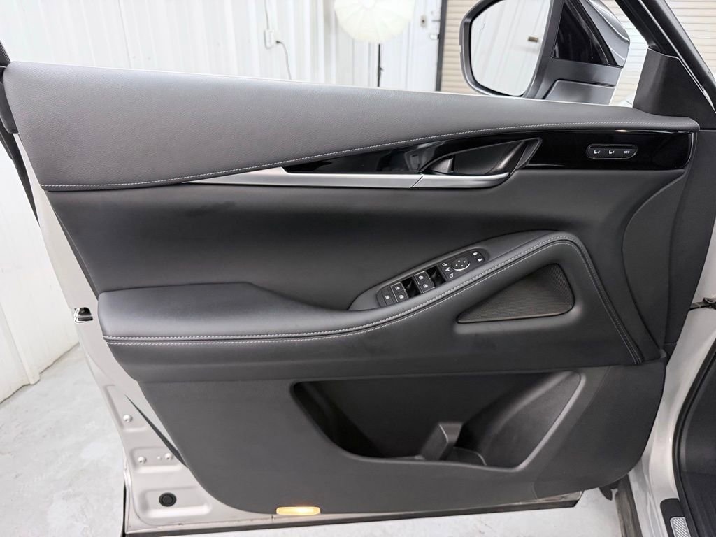 Certified 2023 INFINITI QX60 Pure FWD image 12