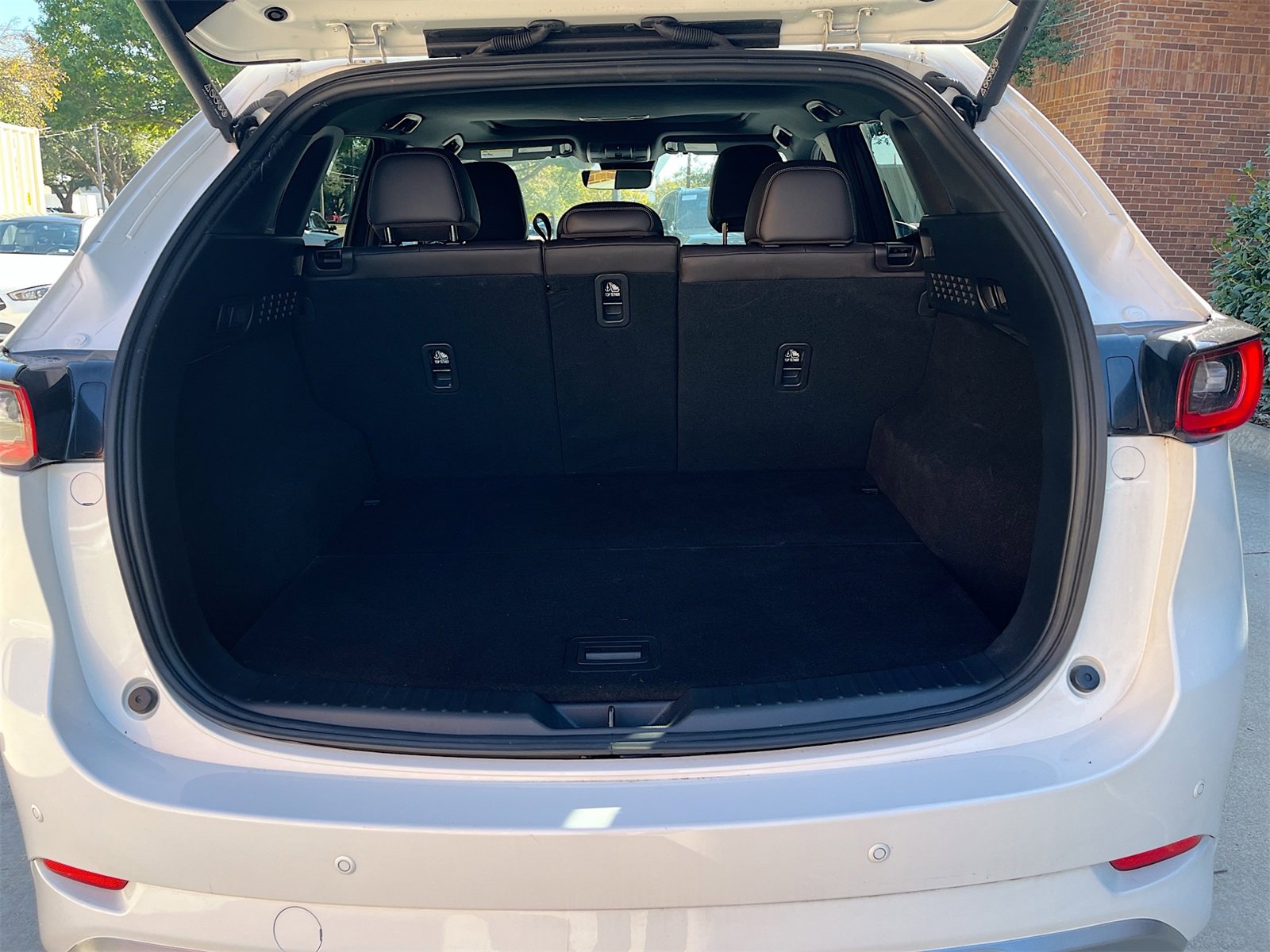 Used 2024 MAZDA CX-5 Signature image 28