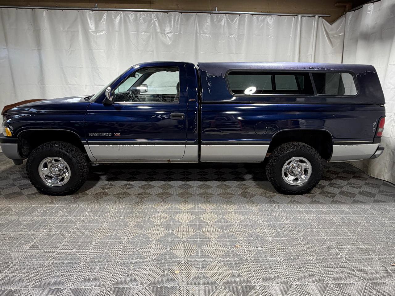 Used 1994 Dodge Ram 1500 Truck 4x4 Regular Cab image 5