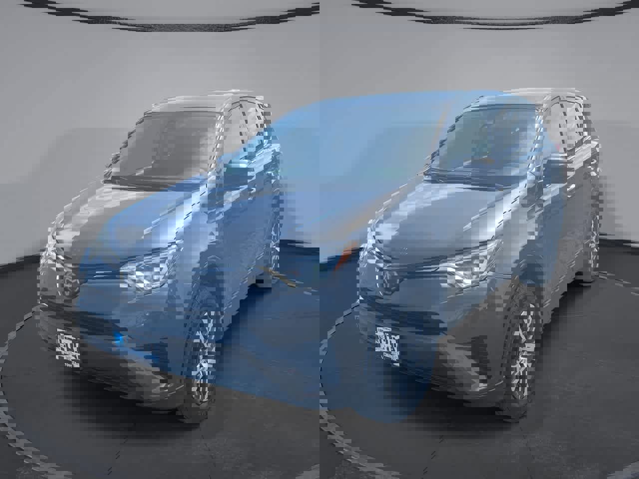 Used 2018 Toyota RAV4 LE w/ All Weather Liner Package AWD/4WD image 1