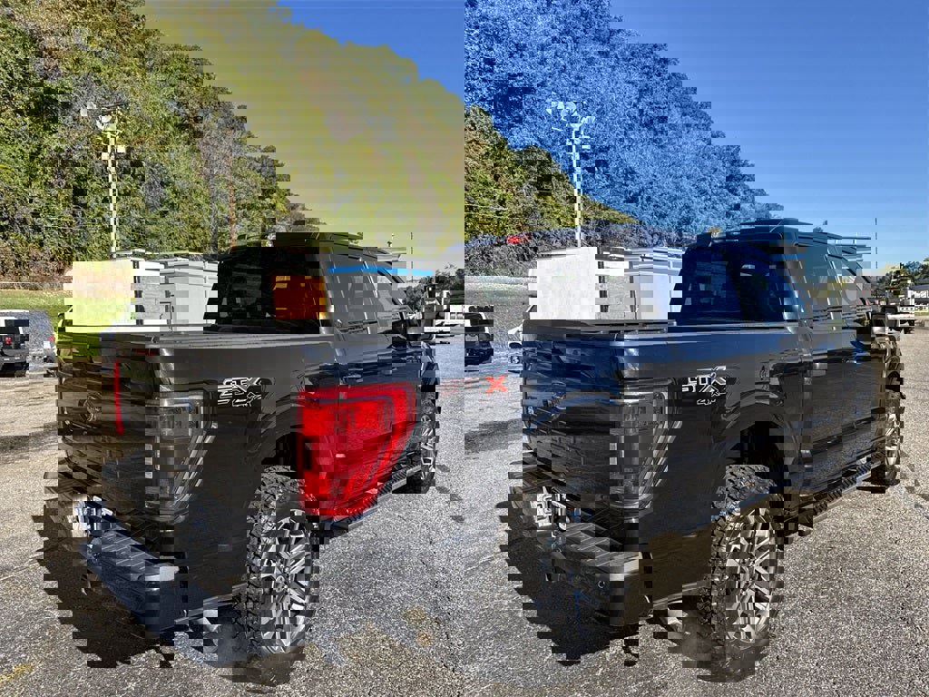 Used 2021 Ford F150 XL w/ STX Appearance Package image 4