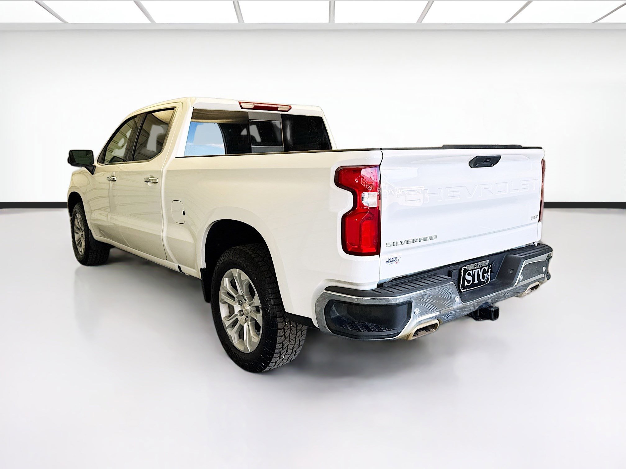 Used 2022 Chevrolet Silverado 1500 LTZ w/ LTZ Convenience Package II image 6