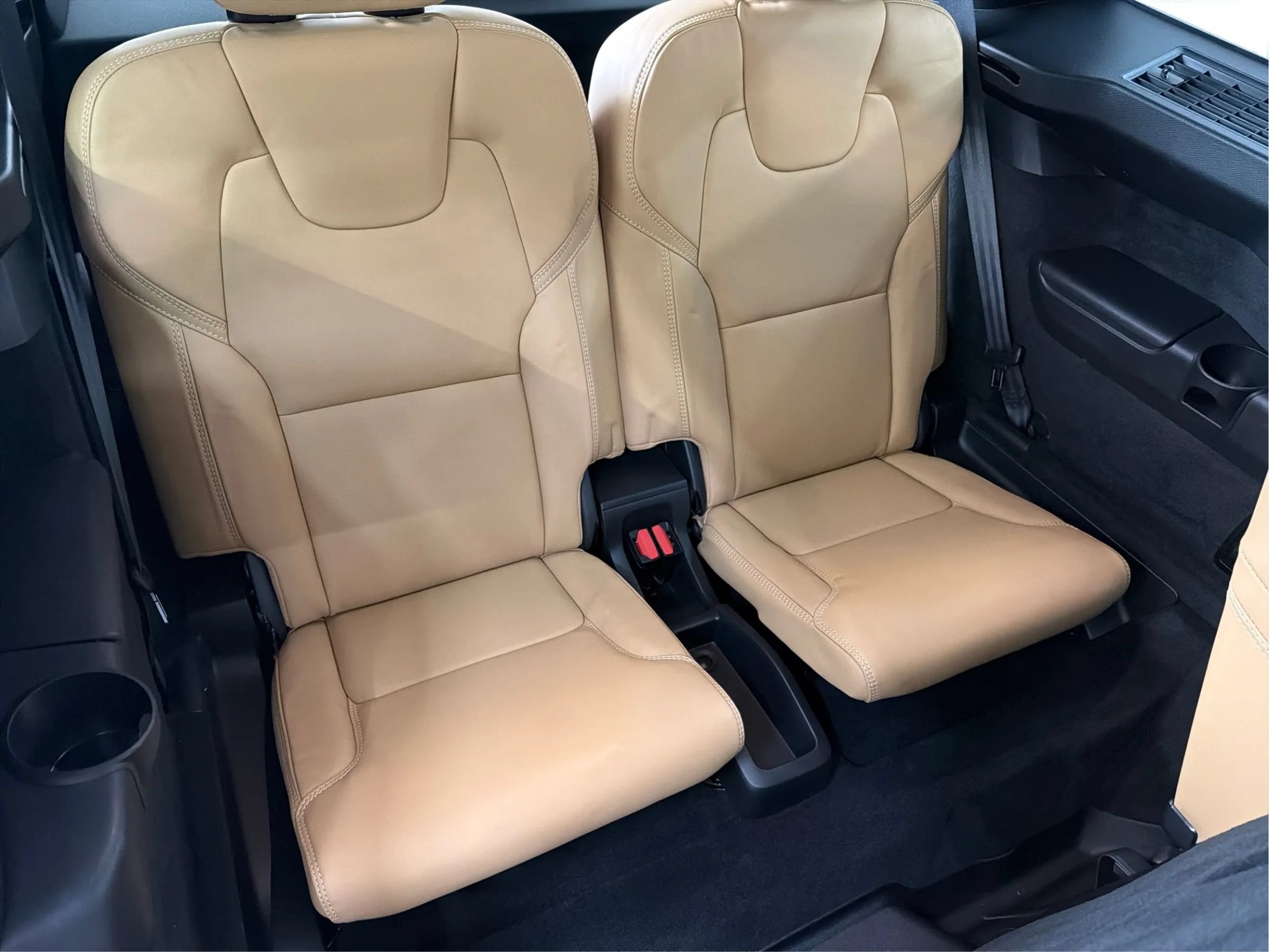 Used 2021 Volvo XC90 T6 Inscription w/ Advanced Package AWD/4WD image 42