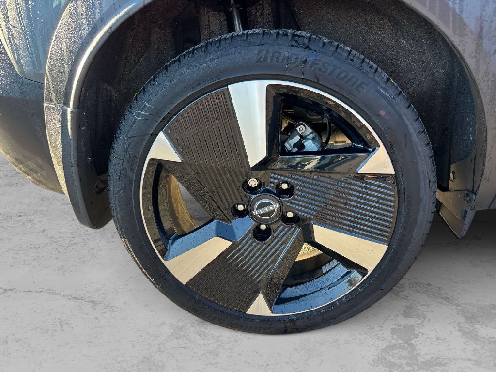 Certified 2026 Nissan Kicks SR w/ Cold Weather Package AWD/4WD image 30