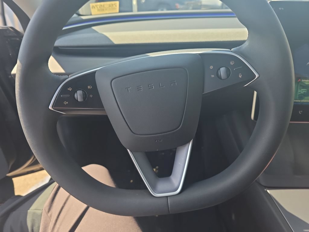 Used 2025 Tesla Model 3 RWD image 13