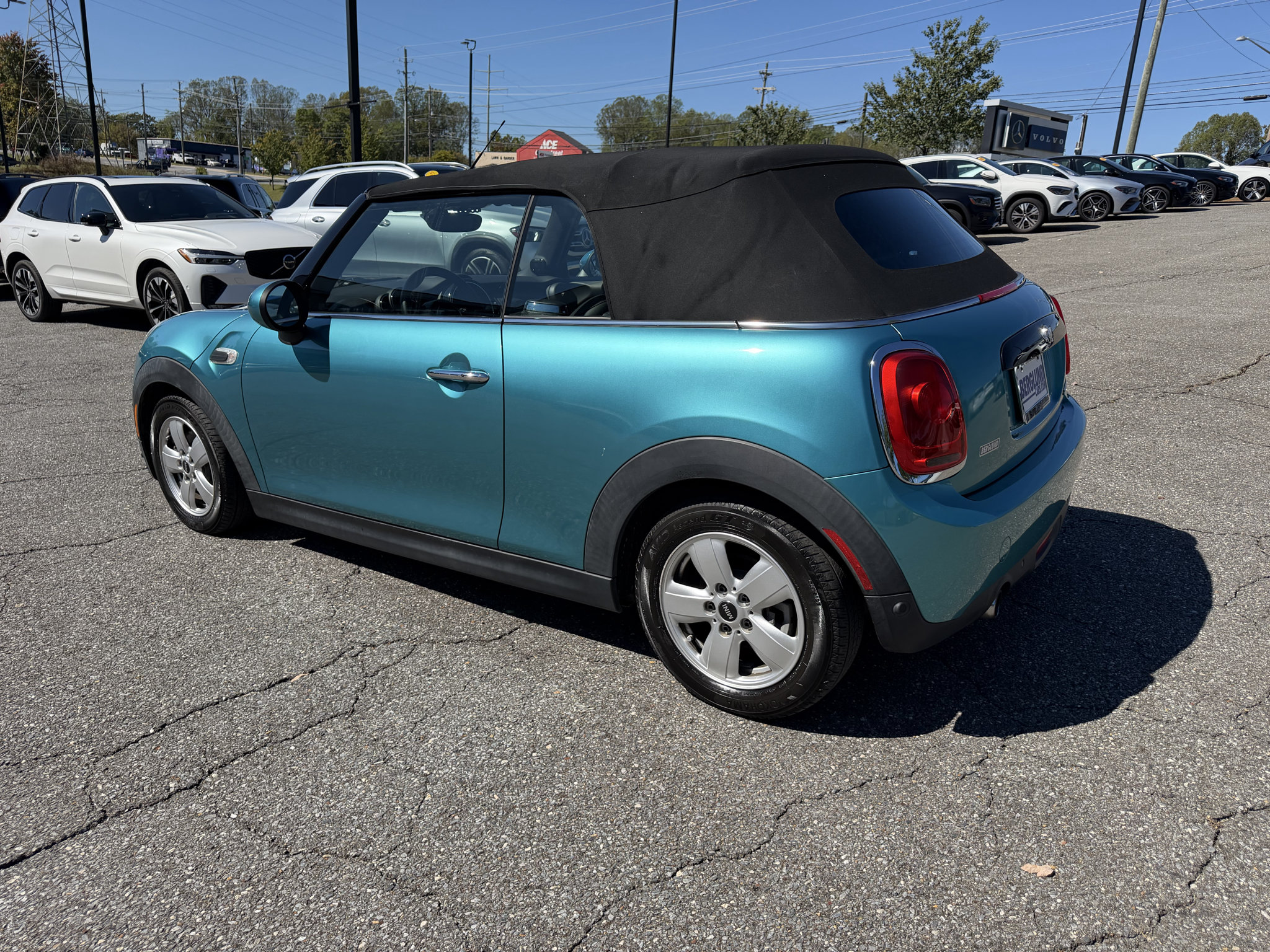 Used 2018 MINI Cooper Convertible FWD image 4