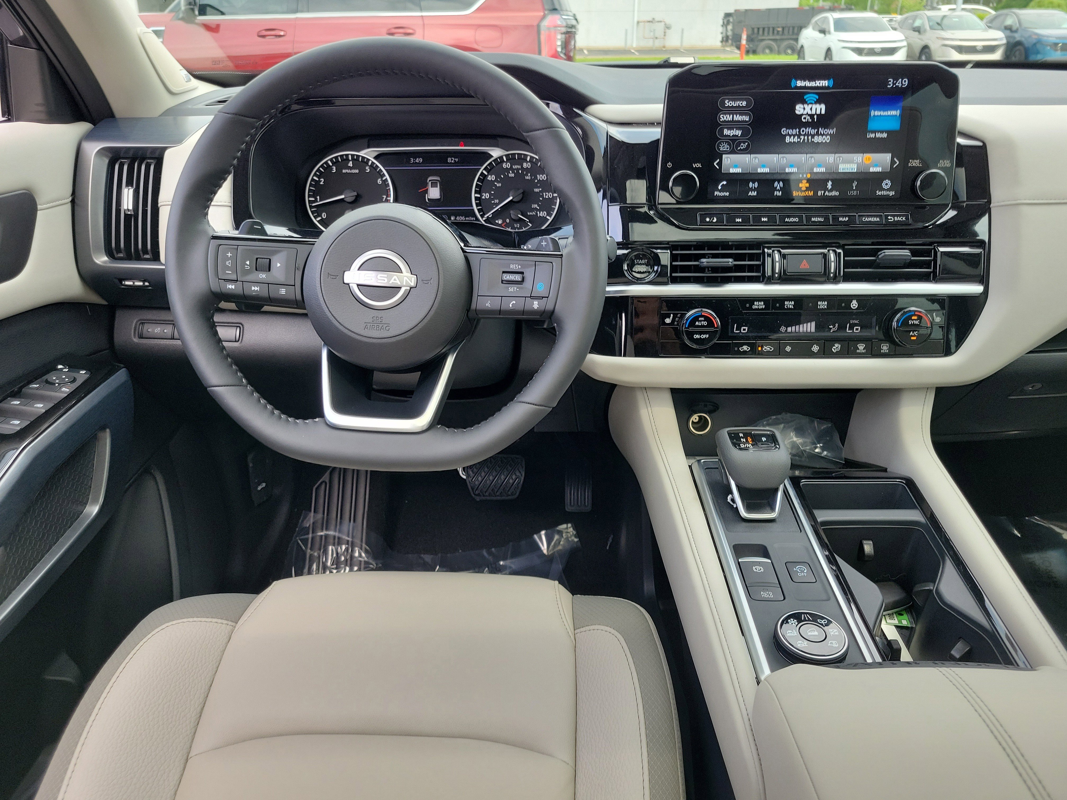 Used 2025 Nissan Pathfinder SL w/ SL Premium Package image 10