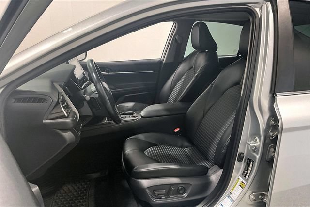 Used 2021 Toyota Camry SE AWD/4WD image 26