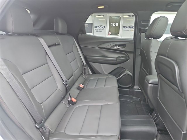 Used 2025 Chevrolet TrailBlazer RS w/ Convenience Package image 25
