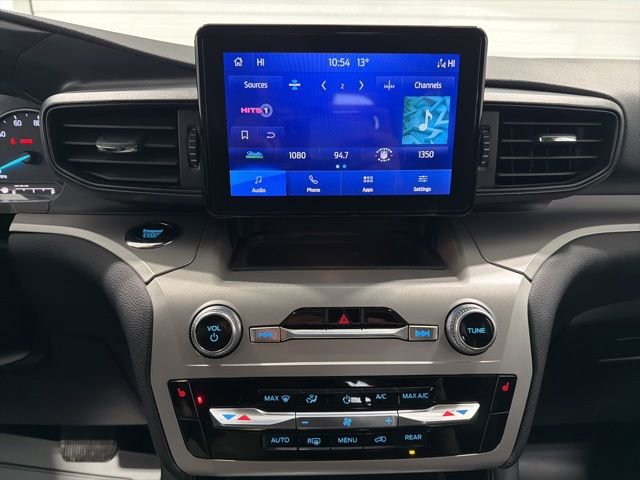 Used 2023 Ford Explorer XLT image 17