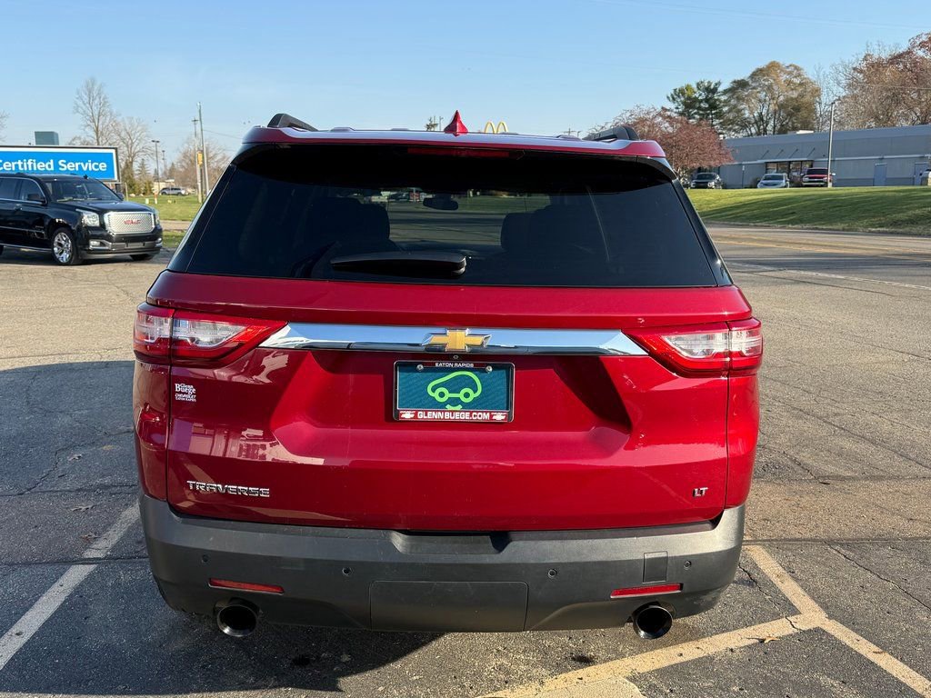 Certified 2021 Chevrolet Traverse LT image 4