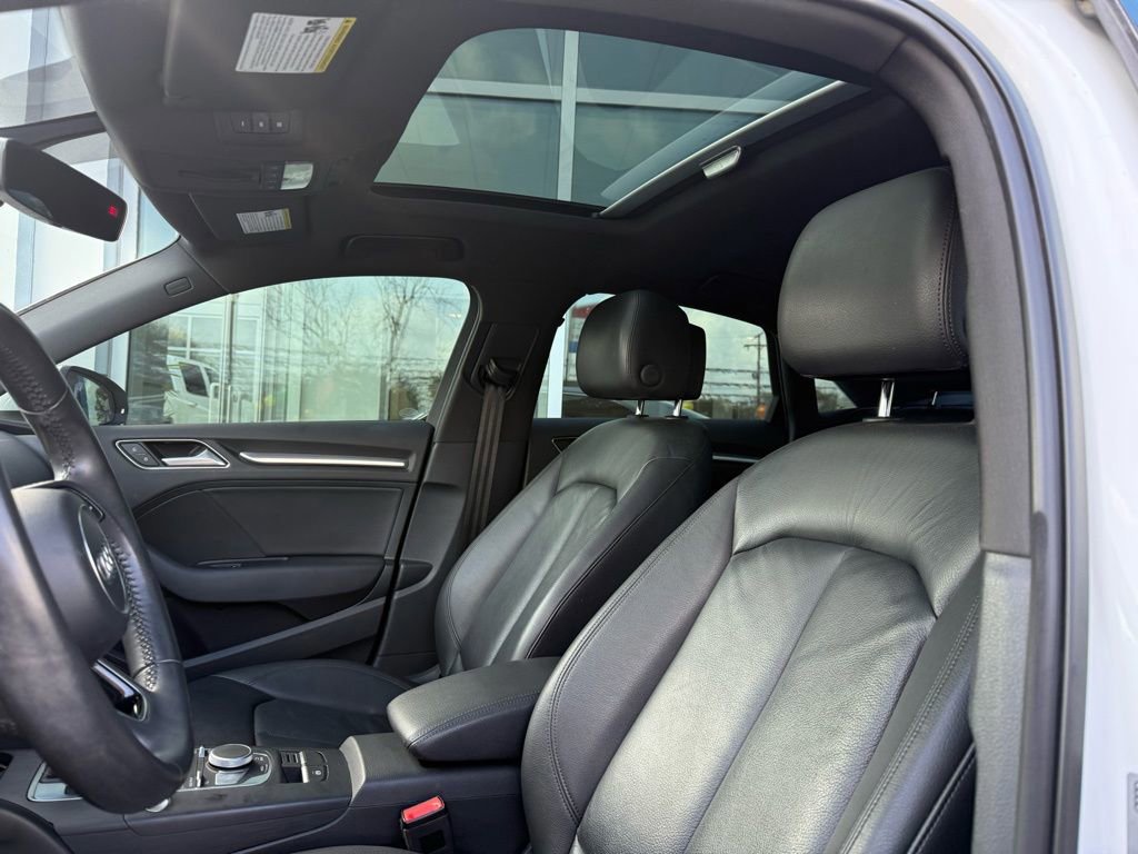 Used 2018 Audi A3 2.0T Premium Plus w/ Premium Plus Package FWD image 8