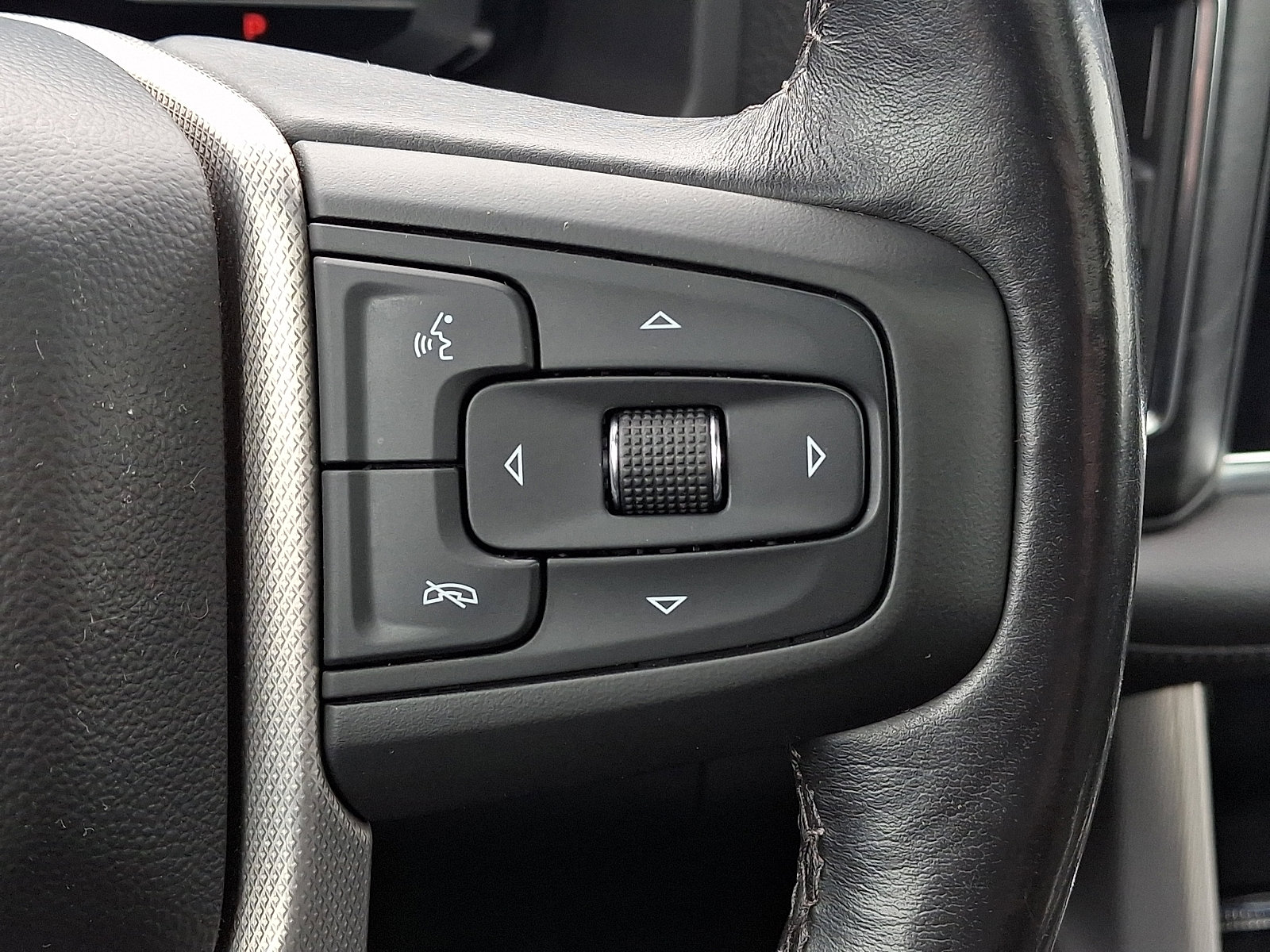 Used 2022 GMC Yukon Denali image 29