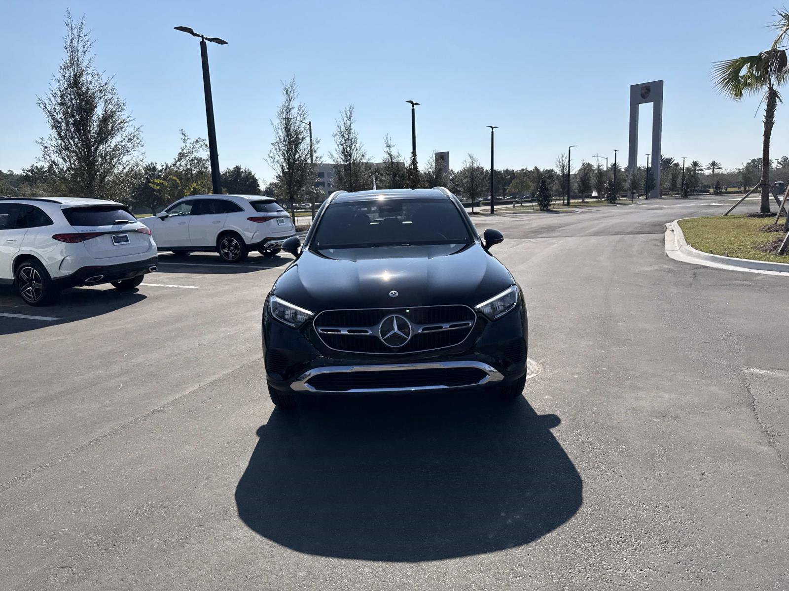 Used 2025 Mercedes-Benz GLC 300 image 8