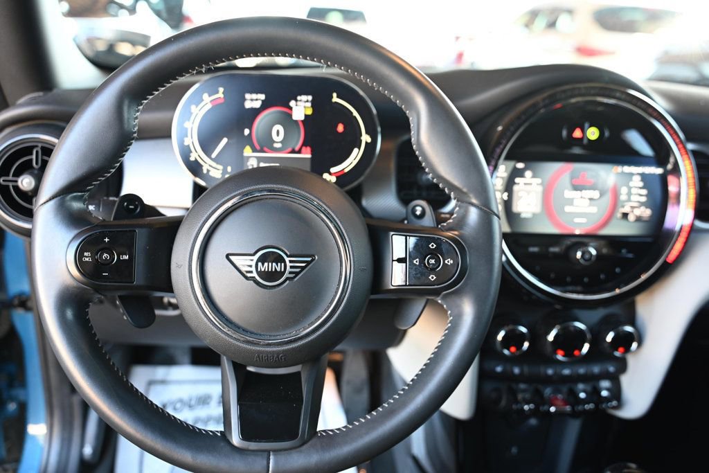 Used 2023 MINI Cooper S w/ Signature Upholstery Package image 14