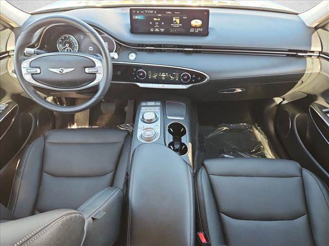 Used 2025 Genesis GV70 2.5T AWD/4WD image 18