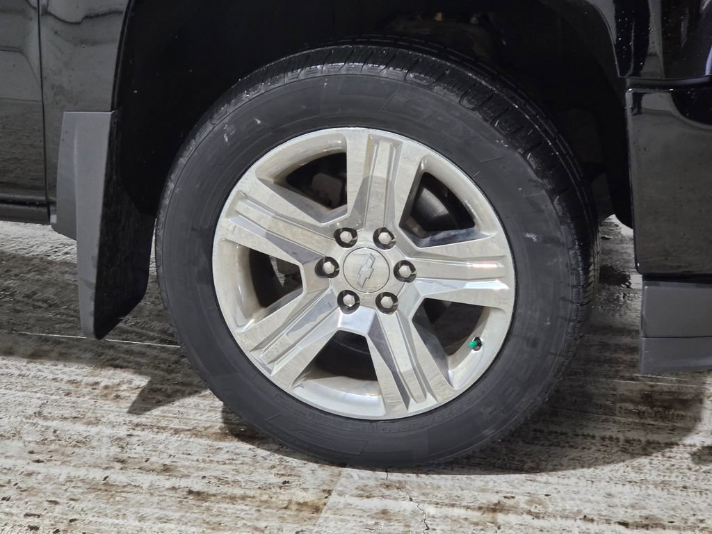 Used 2018 Chevrolet Silverado 1500 Custom w/ Custom Value Package image 11