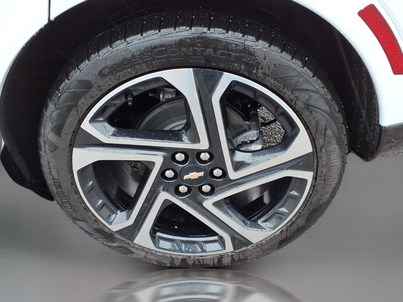 Used 2024 Chevrolet Equinox EV LT w/ Active Safety Package 3 image 6