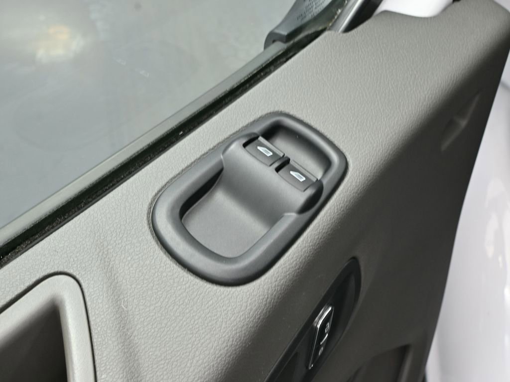 Used 2024 Ford Transit 350 XLT image 19