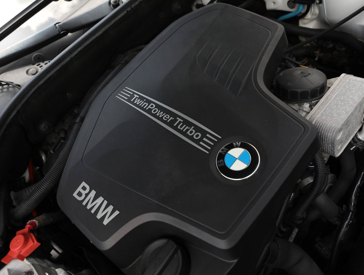Used 2016 BMW 528i xDrive Sedan AWD/4WD image 28