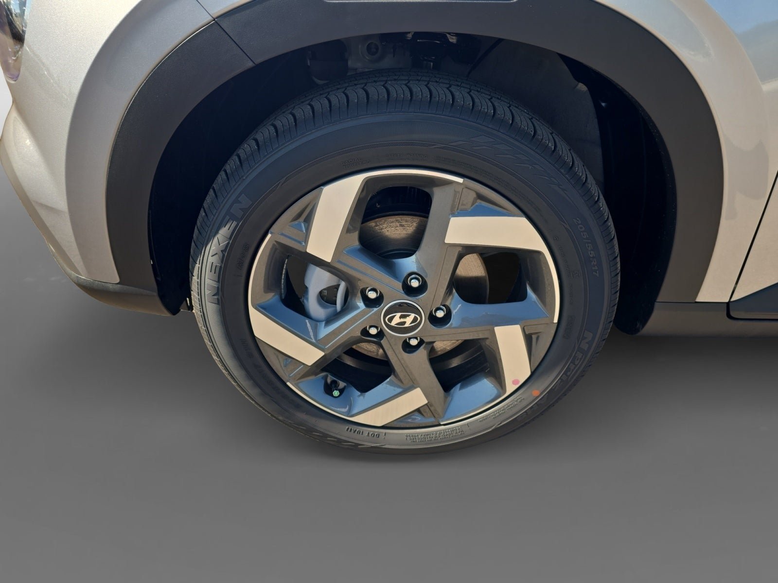 New 2026 Hyundai Venue SEL FWD image 9