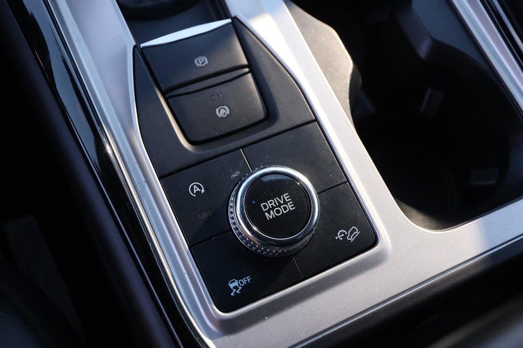 Used 2022 Ford Explorer ST image 21