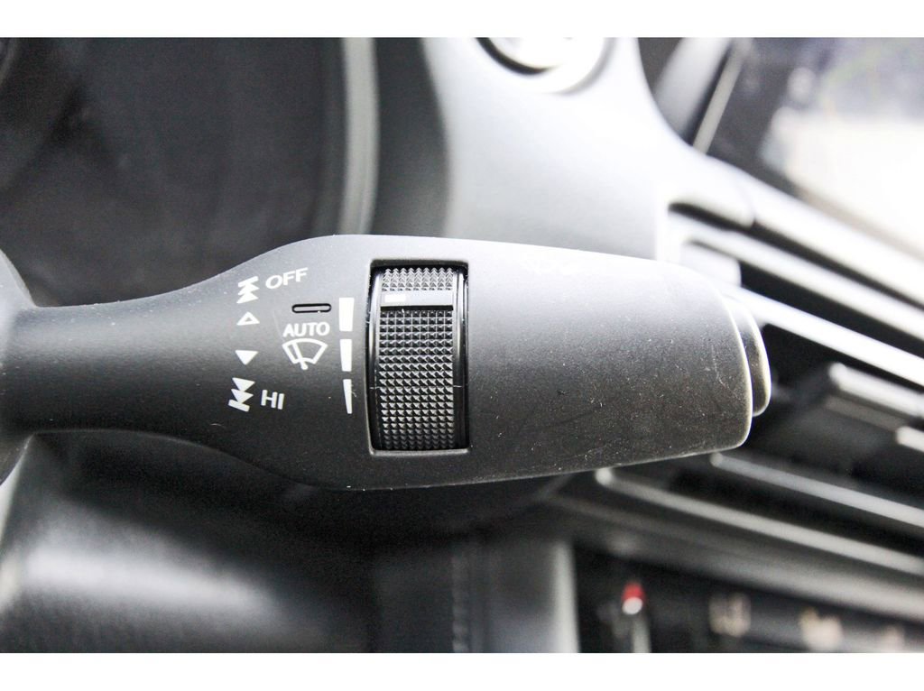 Used 2024 Lexus IS 350 F Sport image 11