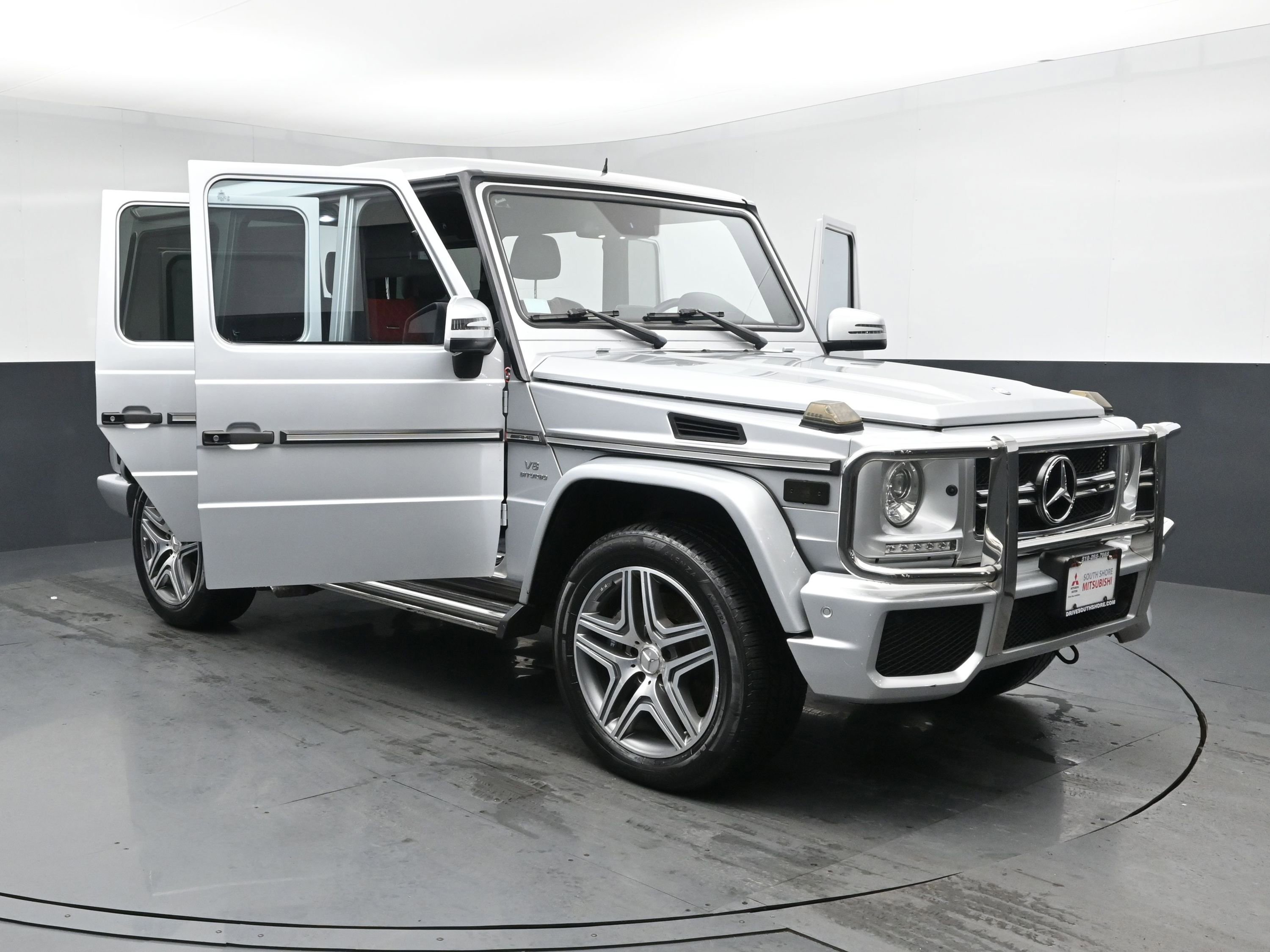 Used 2015 Mercedes-Benz G 63 AMG 4MATIC image 29