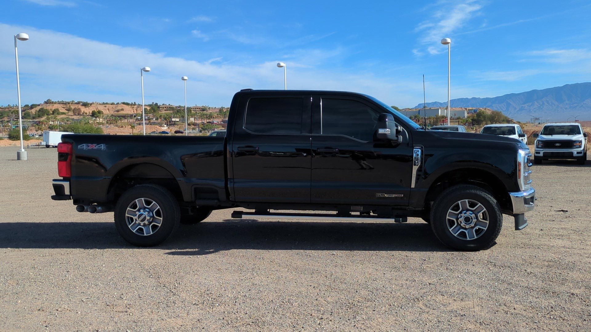 Used 2024 Ford F350 Lariat image 2