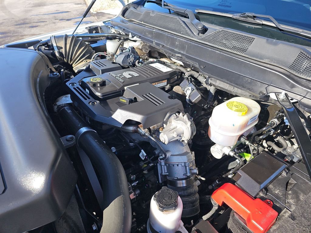 Used 2024 RAM 2500 Big Horn image 24