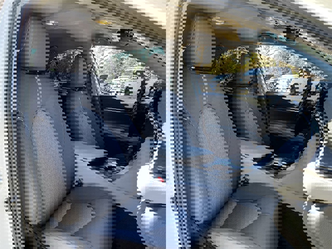 Used 2023 Toyota Camry LE image 24