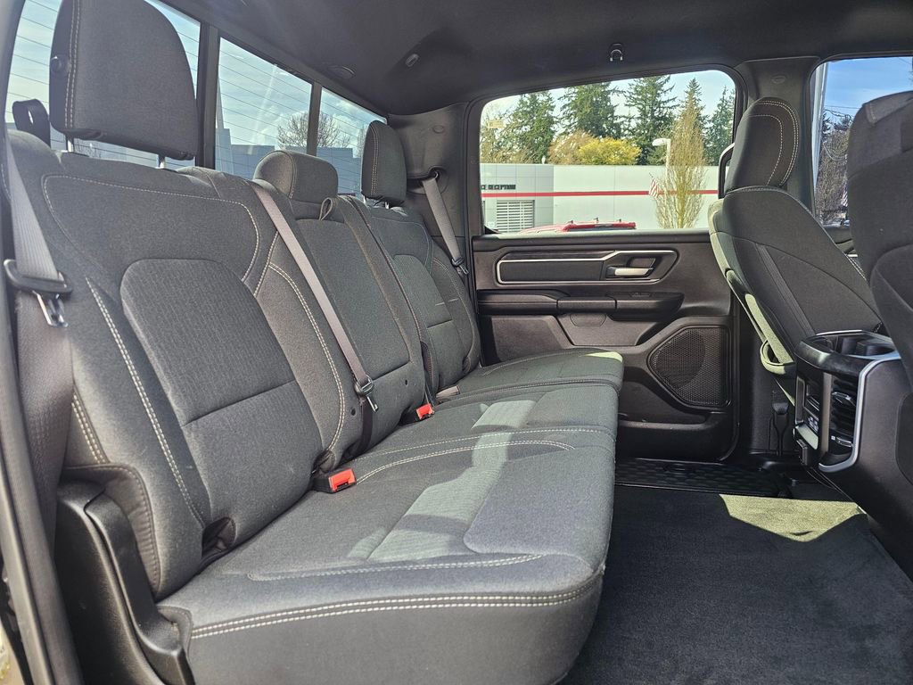 Used 2022 RAM 1500 Big Horn AWD/4WD image 12