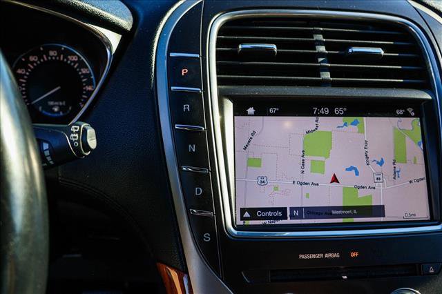 Used 2016 Lincoln MKX Reserve w/ Climate Package AWD/4WD image 21