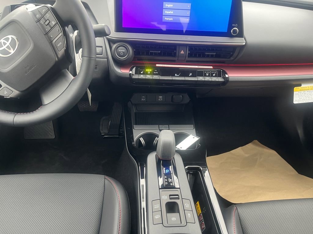 New 2026 Toyota Prius Plug-In Hybrid FWD image 11
