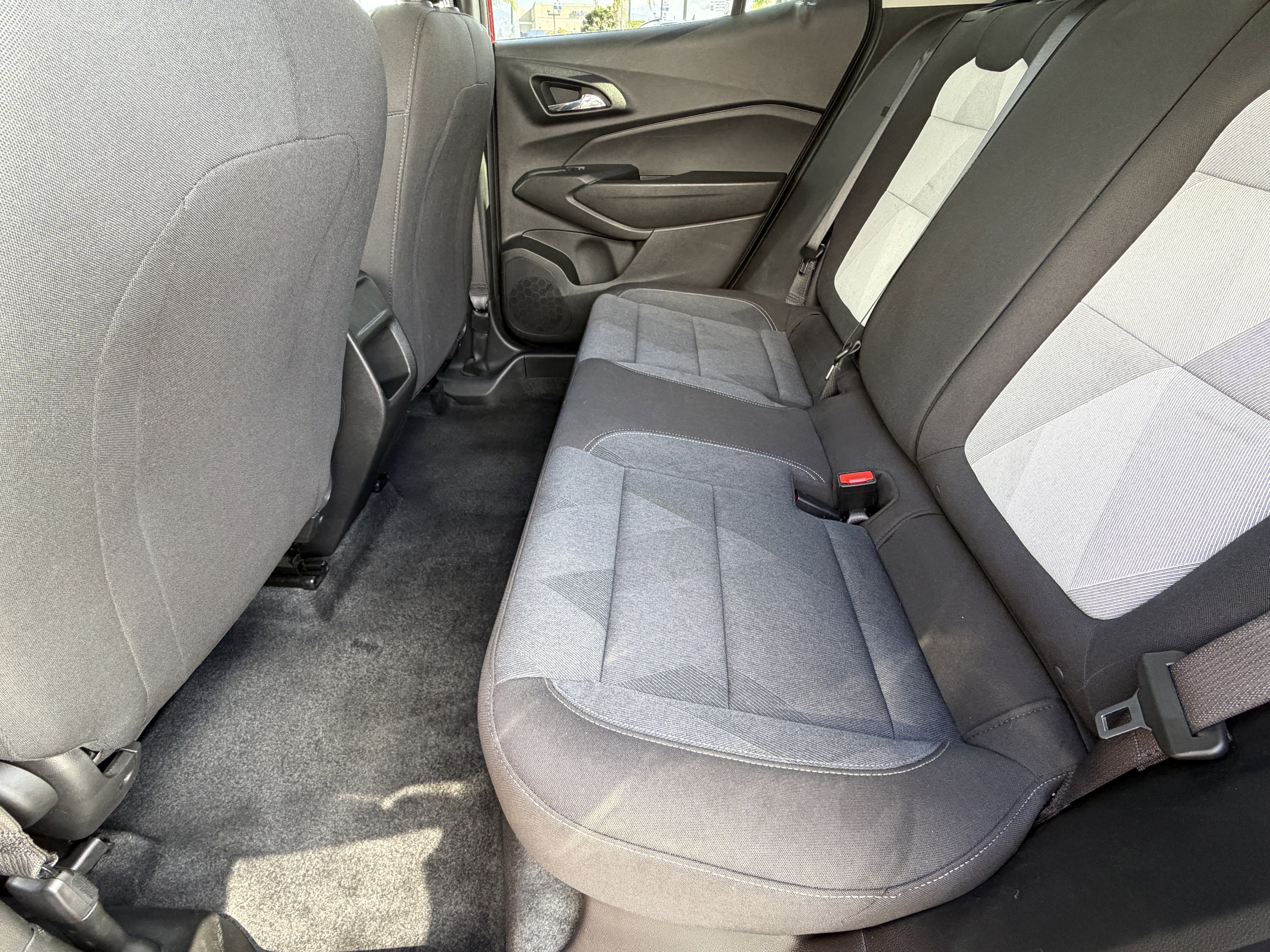 Used 2024 Chevrolet Trax LS image 25